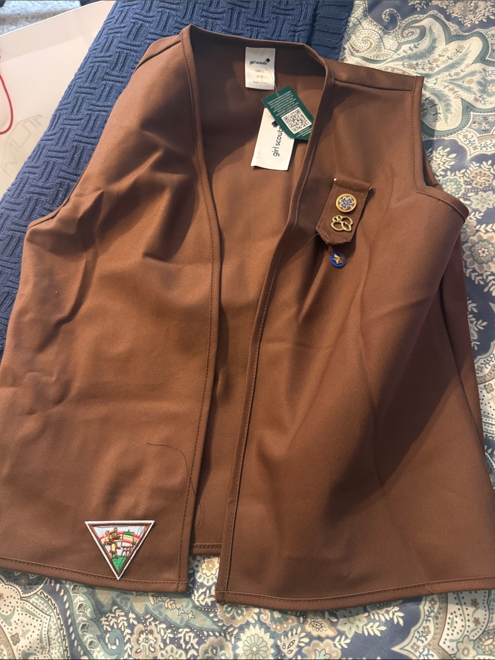 Girl Scouts Brownies Vest with Patch Accents